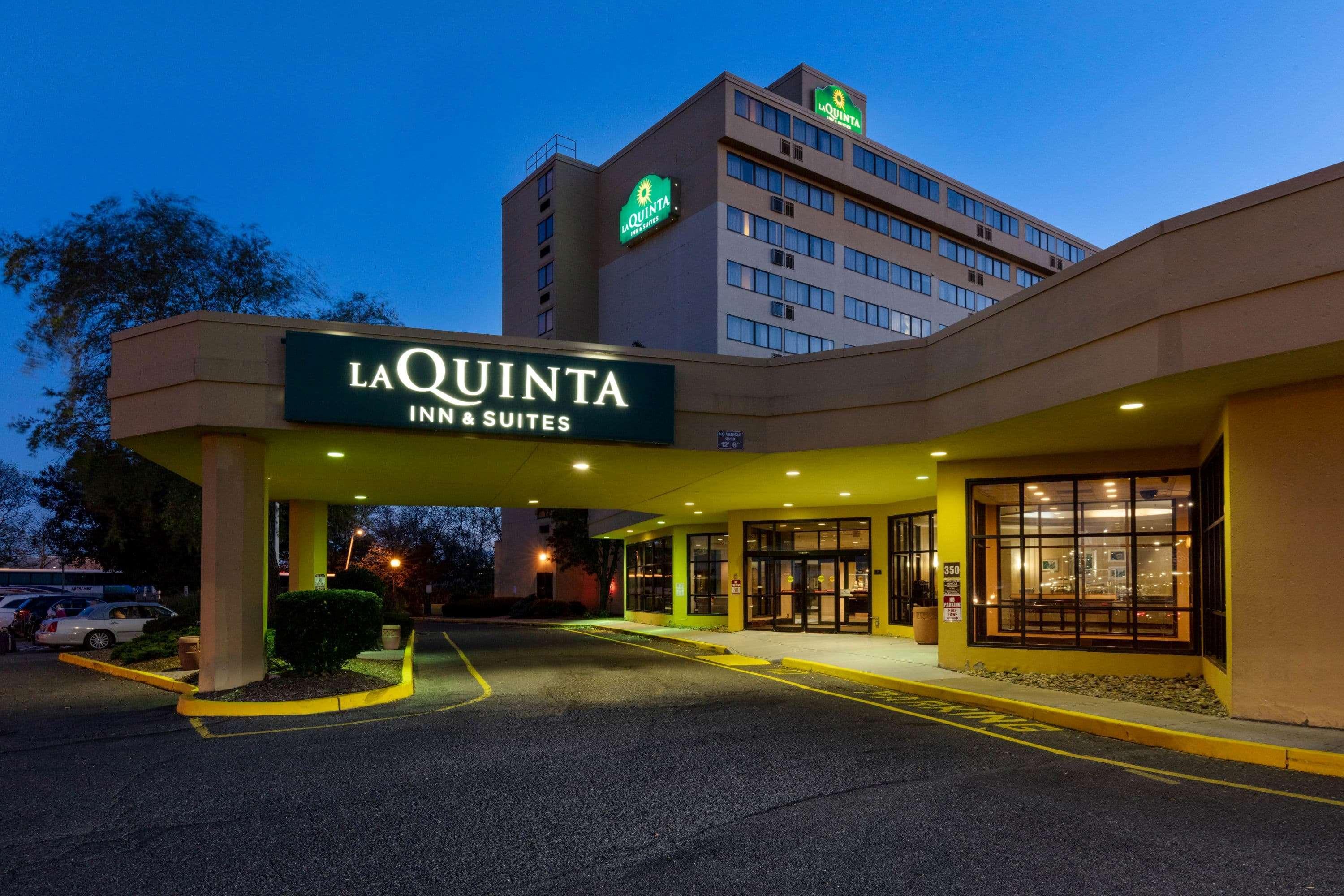 La Quinta By Wyndham Secaucus Meadowlands Hotel Ngoại thất bức ảnh