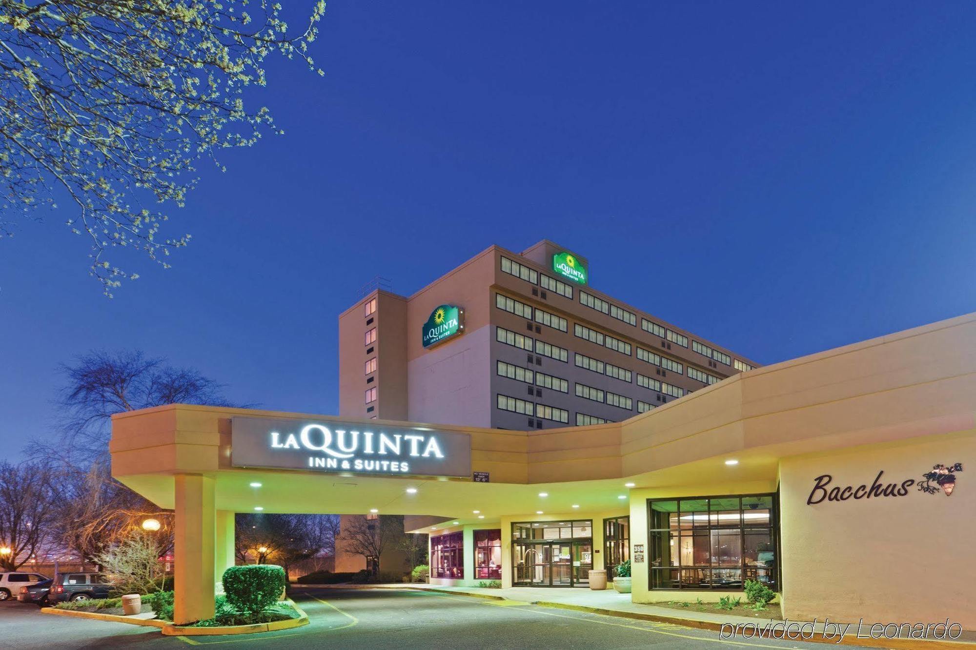 La Quinta By Wyndham Secaucus Meadowlands Hotel Ngoại thất bức ảnh