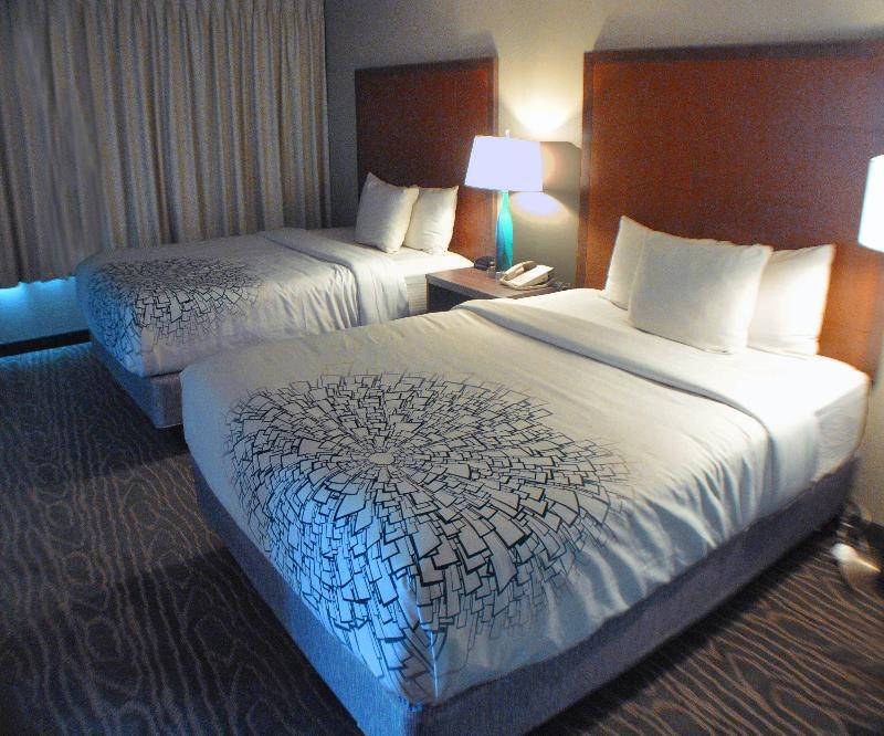 La Quinta By Wyndham Secaucus Meadowlands Hotel Ngoại thất bức ảnh