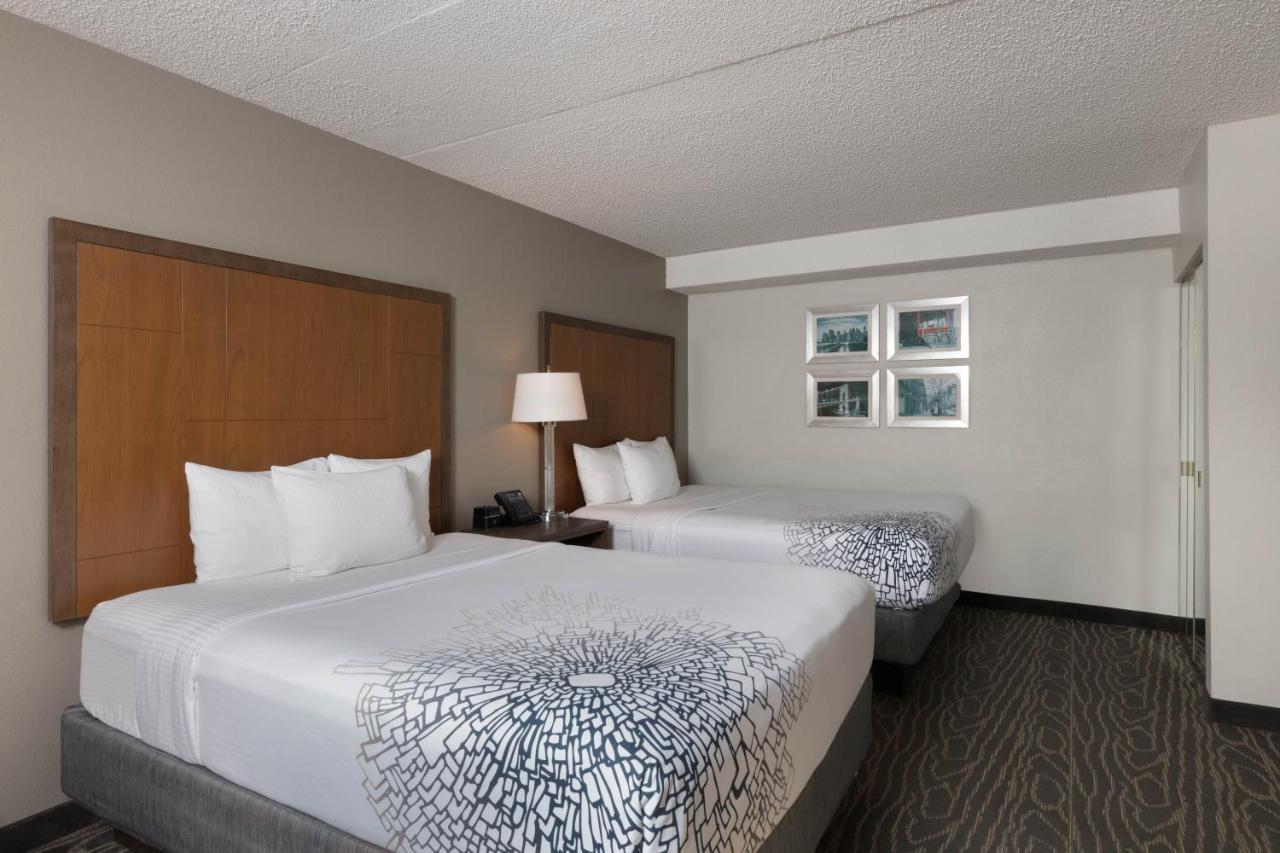 La Quinta By Wyndham Secaucus Meadowlands Hotel Ngoại thất bức ảnh