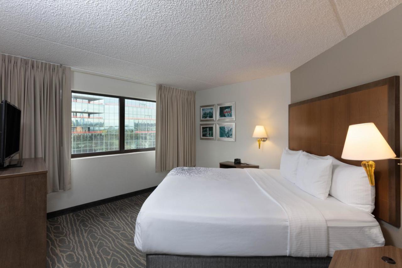 La Quinta By Wyndham Secaucus Meadowlands Hotel Ngoại thất bức ảnh